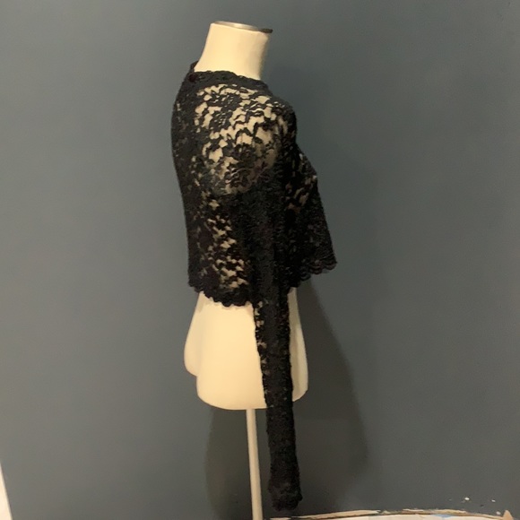 Show me your MUMU crop top - Picture 6 of 17